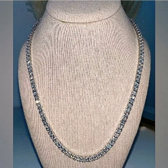 3mm Moissanite Tennis Chain 20inch brand new high-quality.. video included lt..